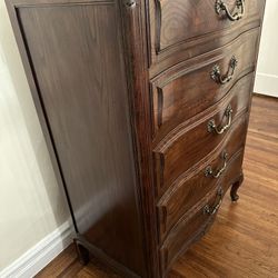 Henredon Four Century Vintage , Brown, French Provincial Drawer