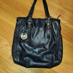 MICHAEL KORS / MK Vintage Tote Handbag Black Pebble Leather With Gold Buckles And Accents