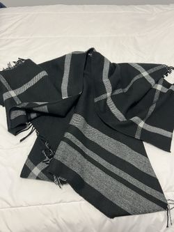 Women’s Shawls Bloomingdale’s New