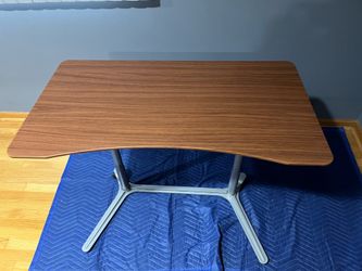 Stand up, sit down desk