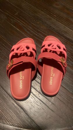 Women’s Pink Louis Vuitton Sandals