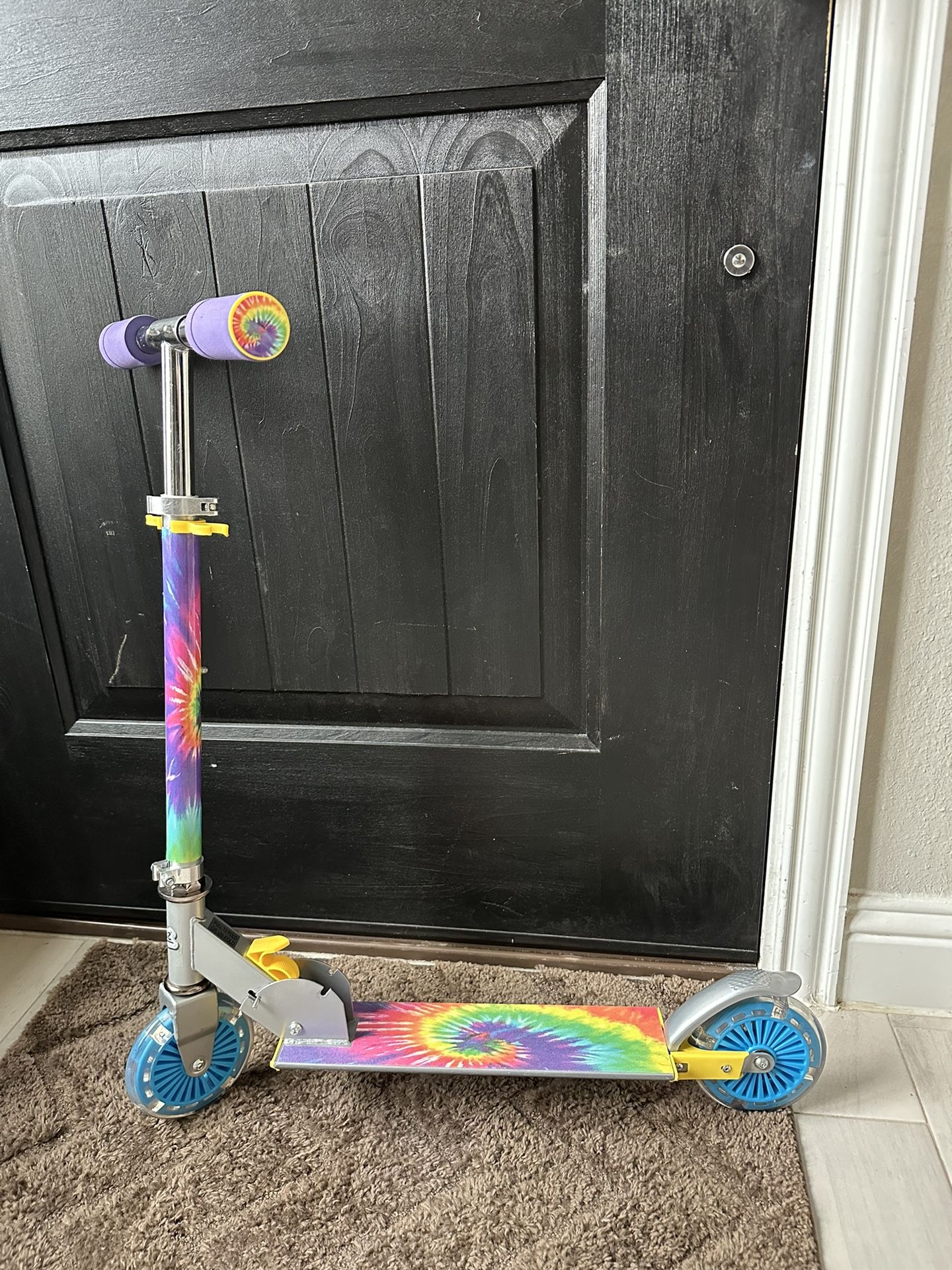 Kids Mini Kick Scooter (obo)