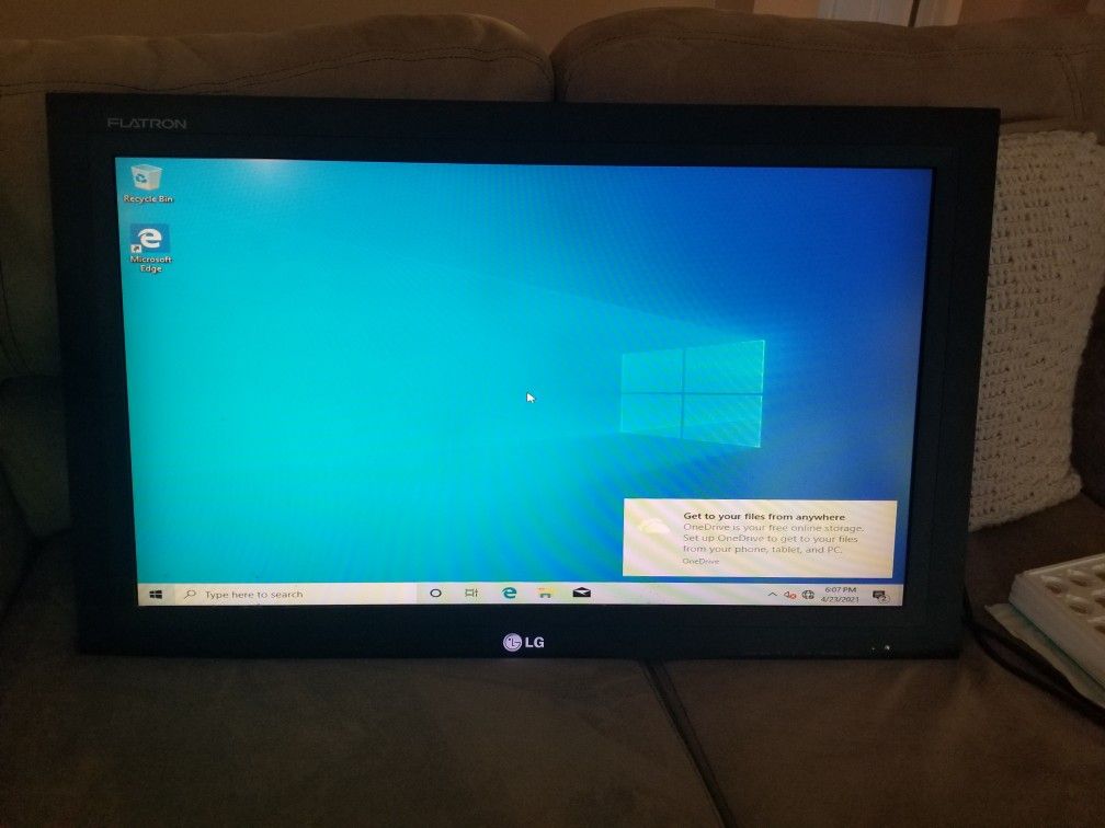 32" Computer Monitor LG