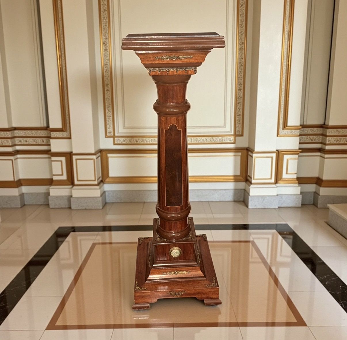 Neoclassical Louis XV Italian Marble Top Mahogany Pedestal Column 2 Avail