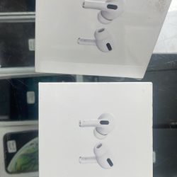 Apple AirPods Pro Brand New Sealed 