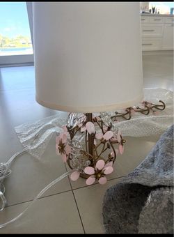 Pottery Barn Flower Girl Bedroom Decor
