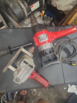2 Heavy duty drill in very good conditions