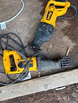 Dewalt saw