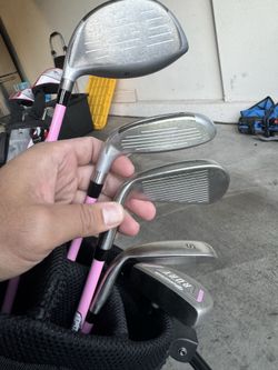 Girls Taylor Made Golf Set