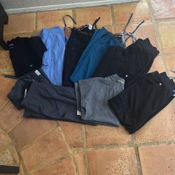 Women’s Scrub Lot
