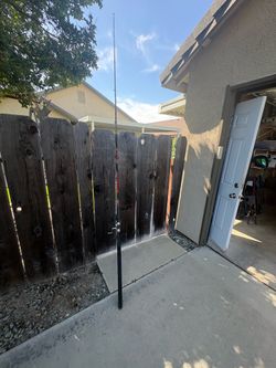 Like new 12 foot fishing pole