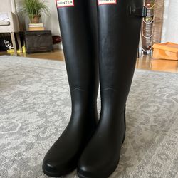 Hunter Boots Tall Rain Boots Designer Sz 8