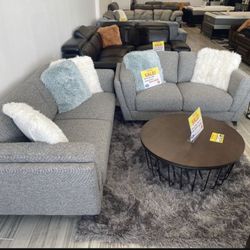 COMFY NEW QUITO GRAY FABRIC SOFA AND LOVESEAT SET ON SALE ONLY $699. IN STOCK SAME DAY DELIVERY 🚚 FINANCING AVAILABLE 