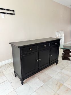FREE - MUST PICKUP BEFORE NOON TODAY 7/1