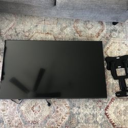 40 Inch Samsung Flat Screen TV