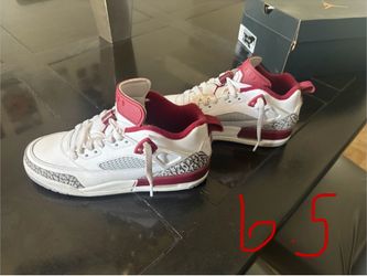 Barely used nike/ jordans