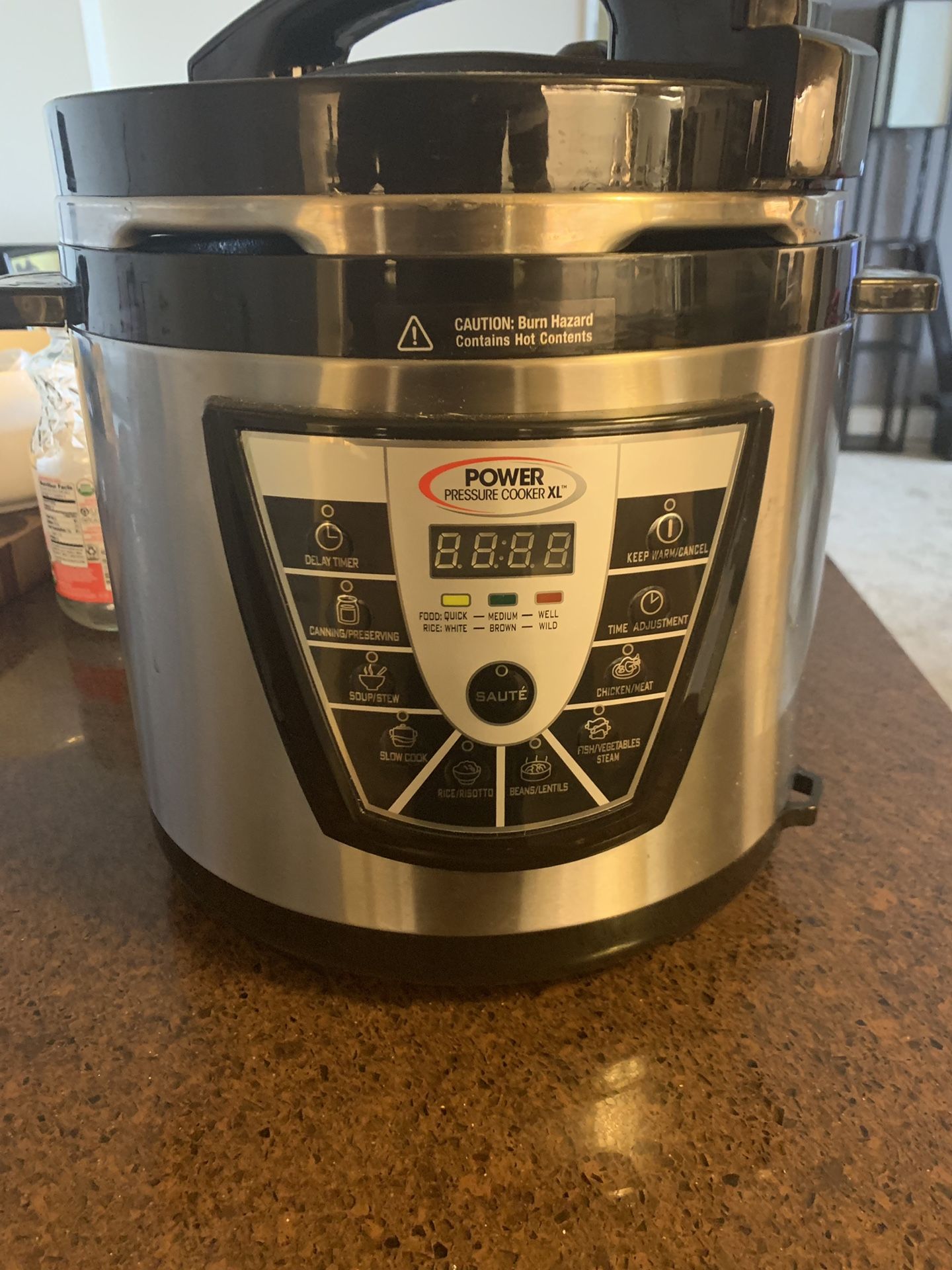 Electronic pressure cooker