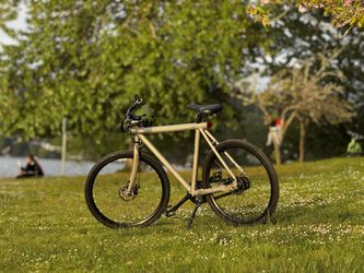 VanMoof D-Series (M3) City Bike – Anodized Grey | 2-Speed Kick Shift