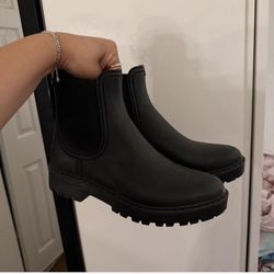 black ankle Boots 