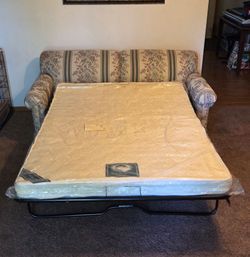Sleeper Sofa / Sofa Bed 70" x 35" Full size bed sleeper