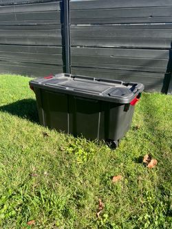 Rolling Storage Bin