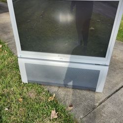 Old TV 