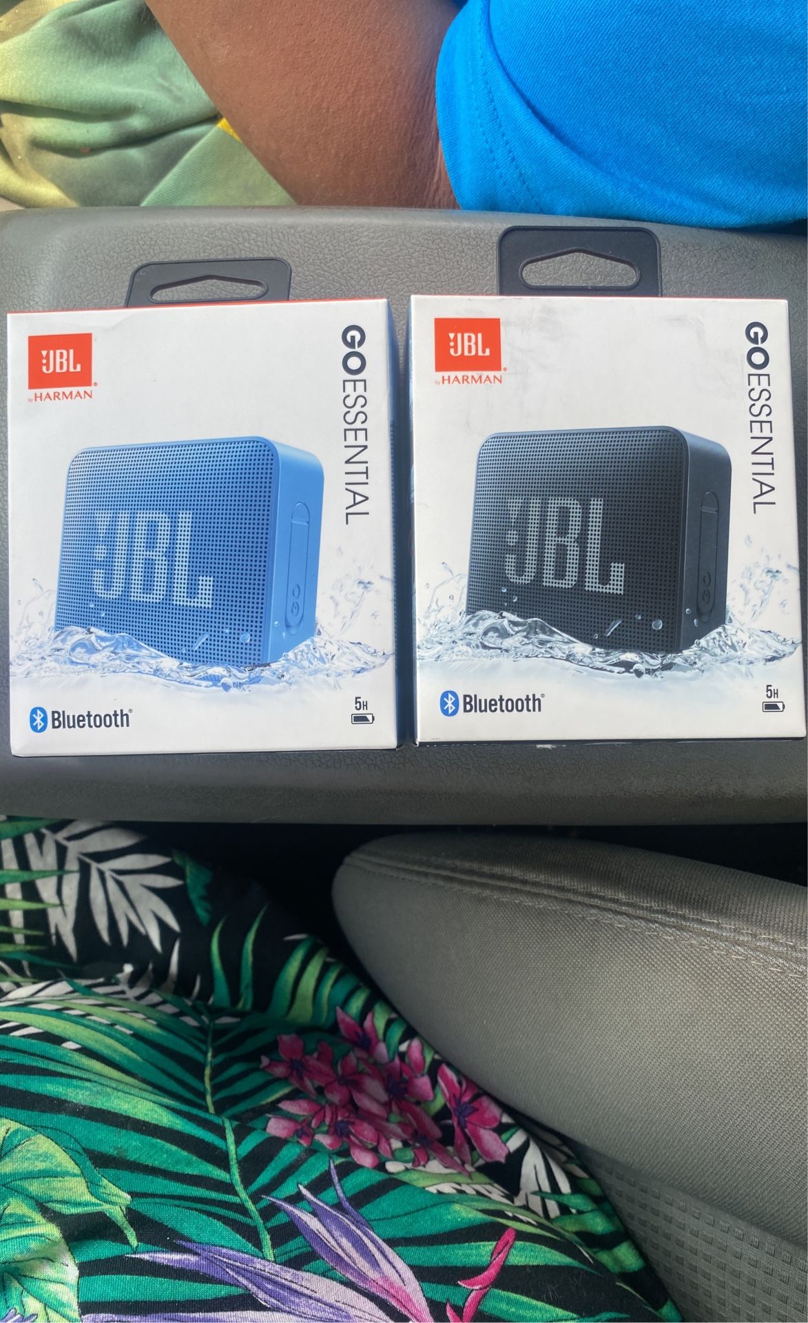 JBL Go Essentials Wireless Speaker (2-pack)
