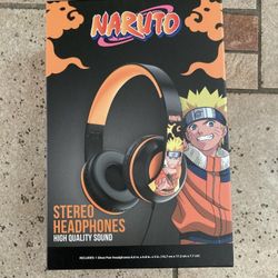 NWT Naruto Stereo Headphones