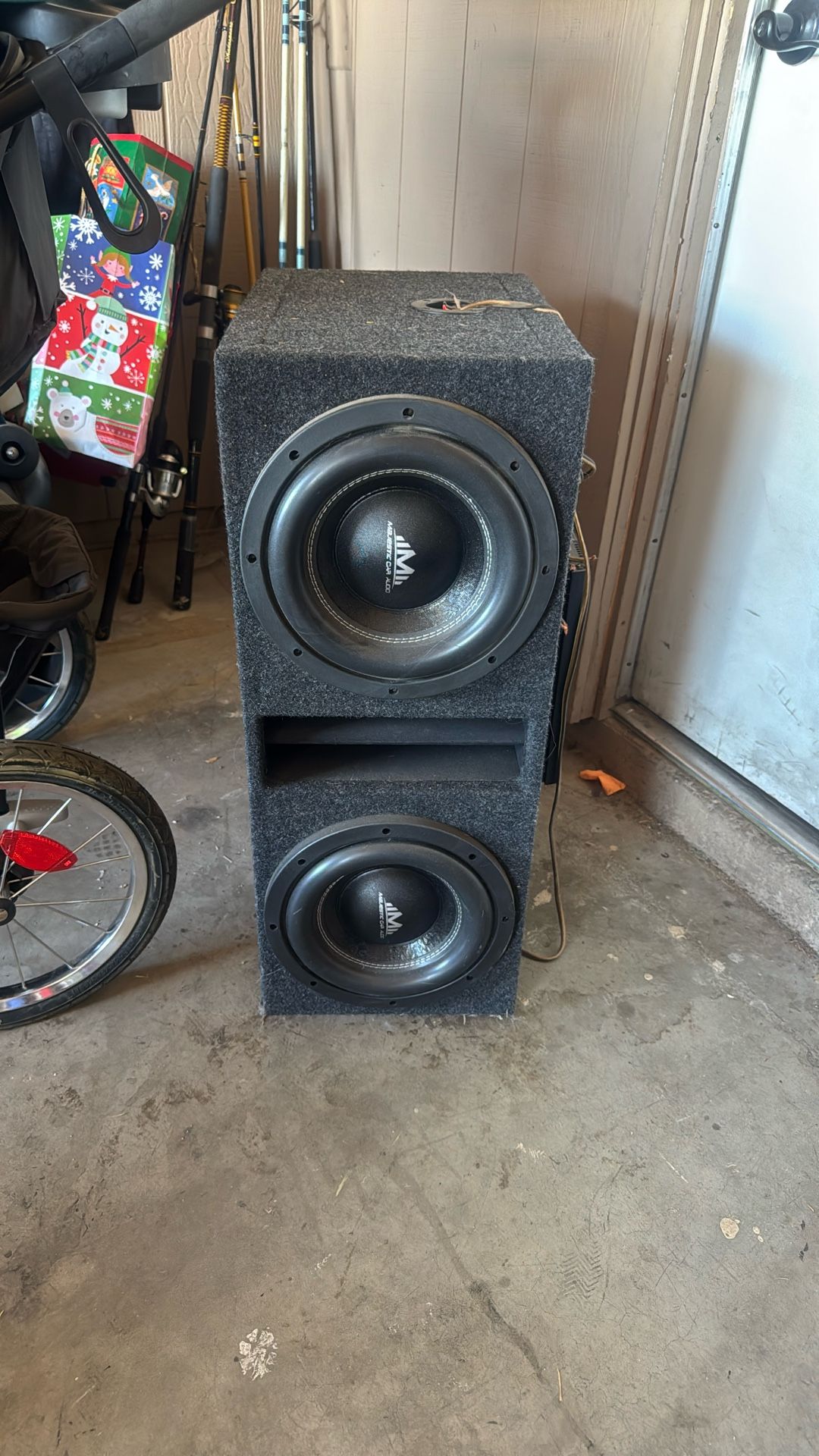 2 Maverick 10 With 1000 Watt Amp And Box