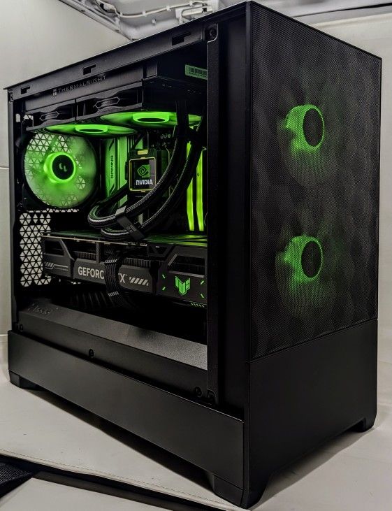 Brand New PC! Ryzen 5 9600x| RTX 5070|32 Gb RAM|1TB SSD|Free Doom The Dark Ages Games