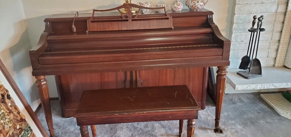 FREE Wurlitzer Piano and Stool! MUST PICK UP TODAY!