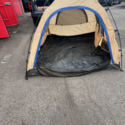 Light Speed.   Quick Set Up Dome Tent 
