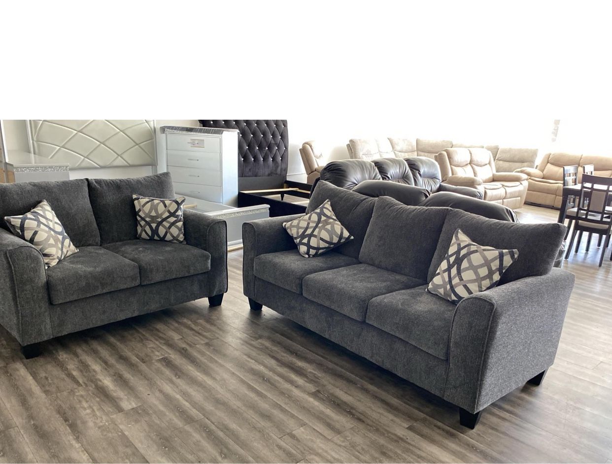 Brand New Sofa With Love Seat $650