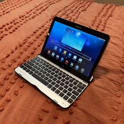 Samsung Galaxy Tab 3 + Bluetooth Keyboard