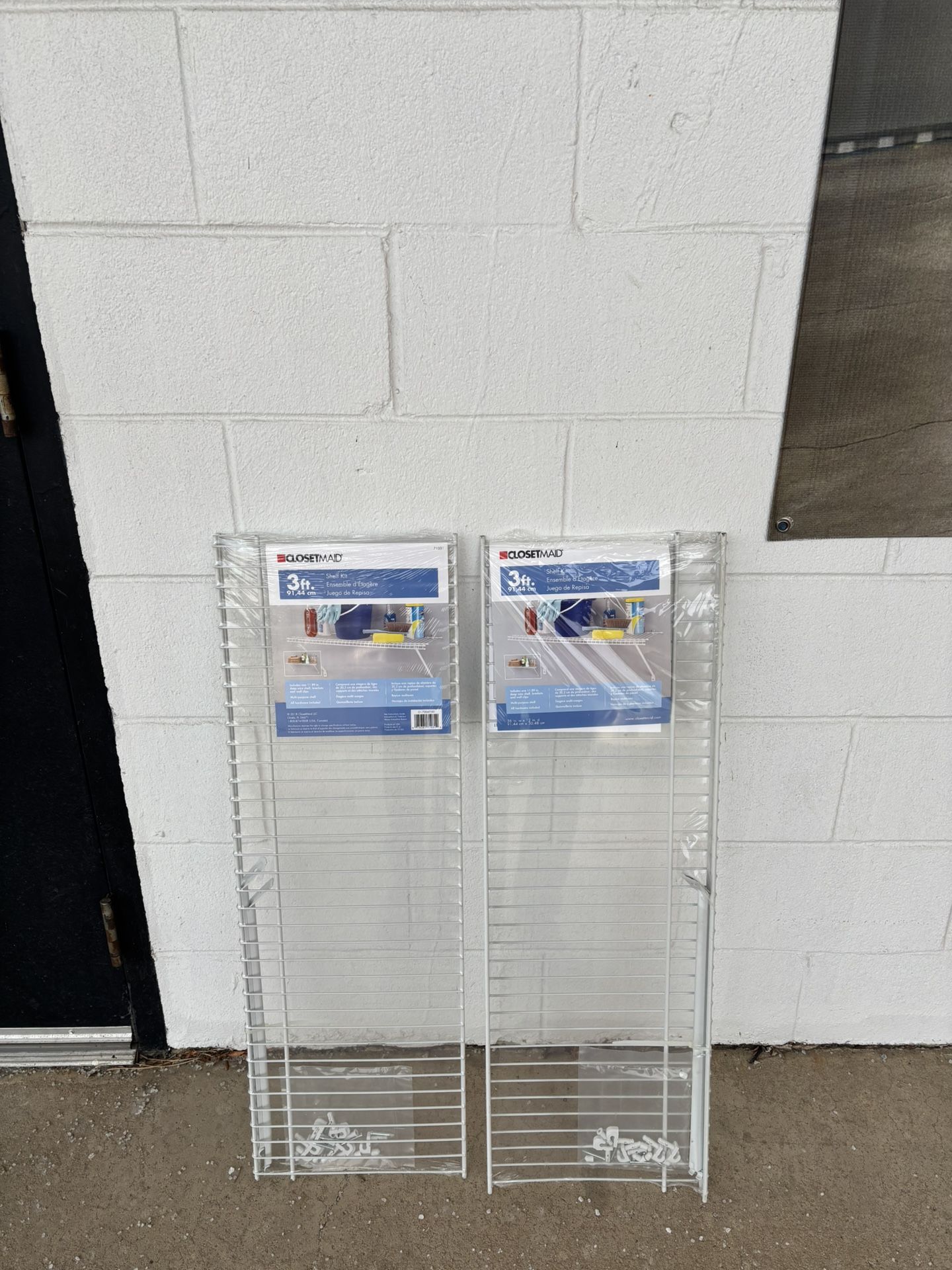 Closet Maid 3ft Shelf Kit (Brand New) (2)