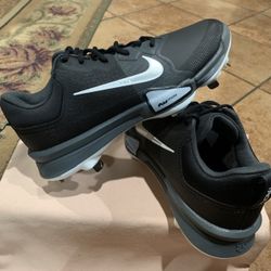Nike Force Zoom Trout 9 Pro Metal Baseball Cleats (Sizes Available: 9 & 10)