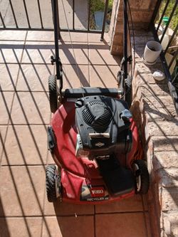 Toro lawnmower self prolled