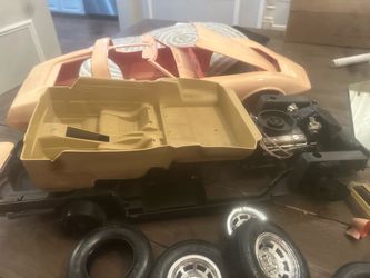 Vintage 1970s monogram pink Corvette model
