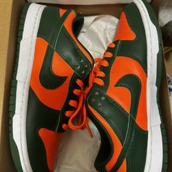 Dunks Size 9.5