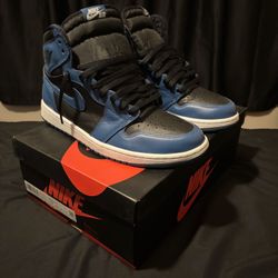 Air Jordan 1 Retro High OG 'Dark Marina Blue'
