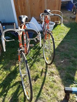 2 Vintage Peugeot Racer Mens Bike