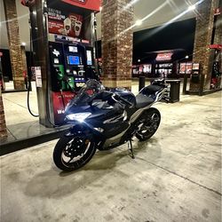 Kawasaki Ninja 400