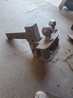 Heavy duty drop hitch