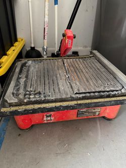 Tile cutter