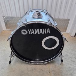 Vtg Yamaha Power V Chrome Finish Made in England 22" x 18" Floor Bass Drum