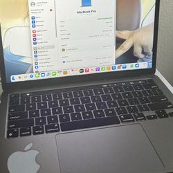 Apple MacBook Pro M2 8gb