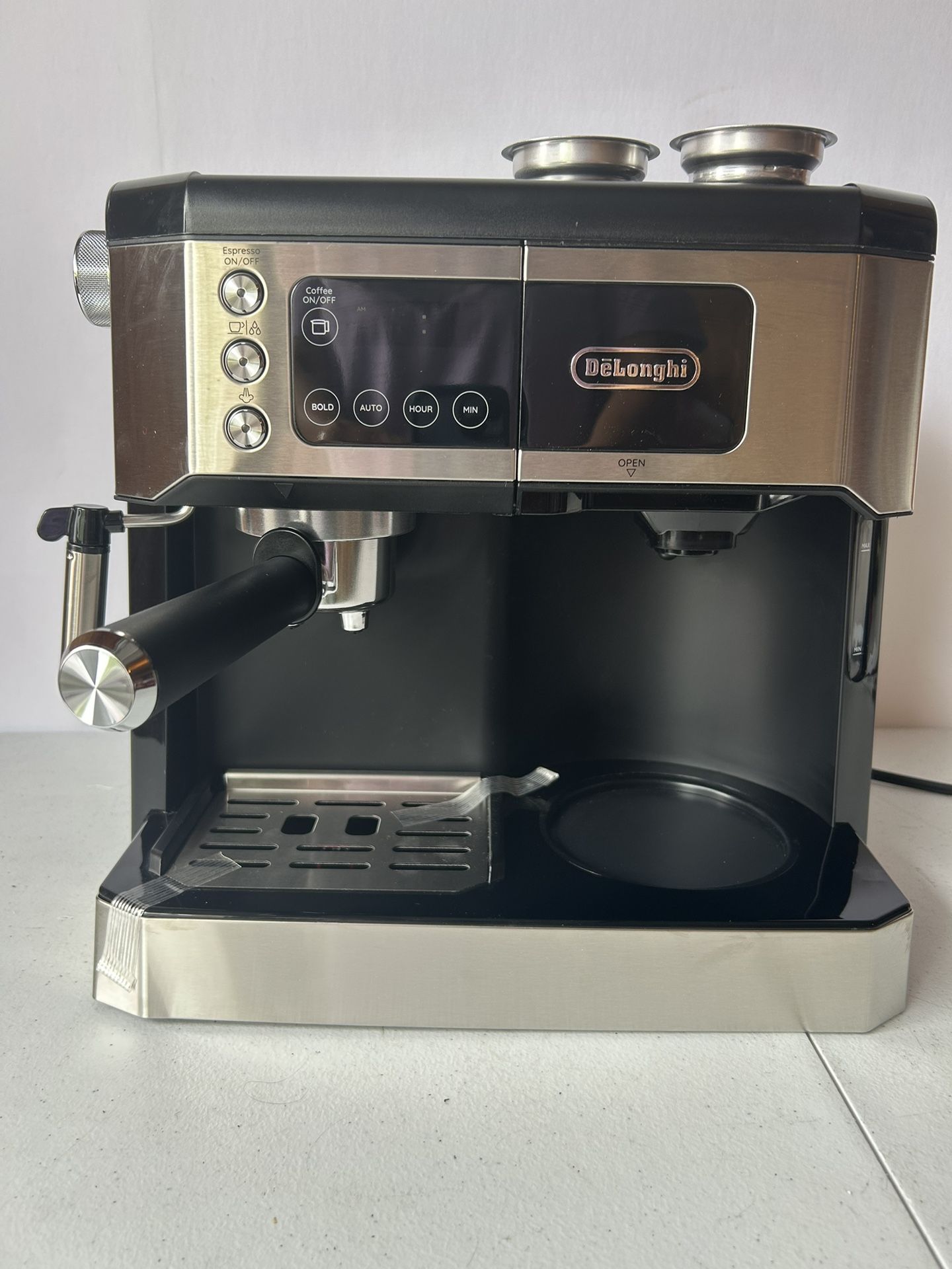 De'Longhi AllinOne Combination Coffee Maker & Espresso Machine black