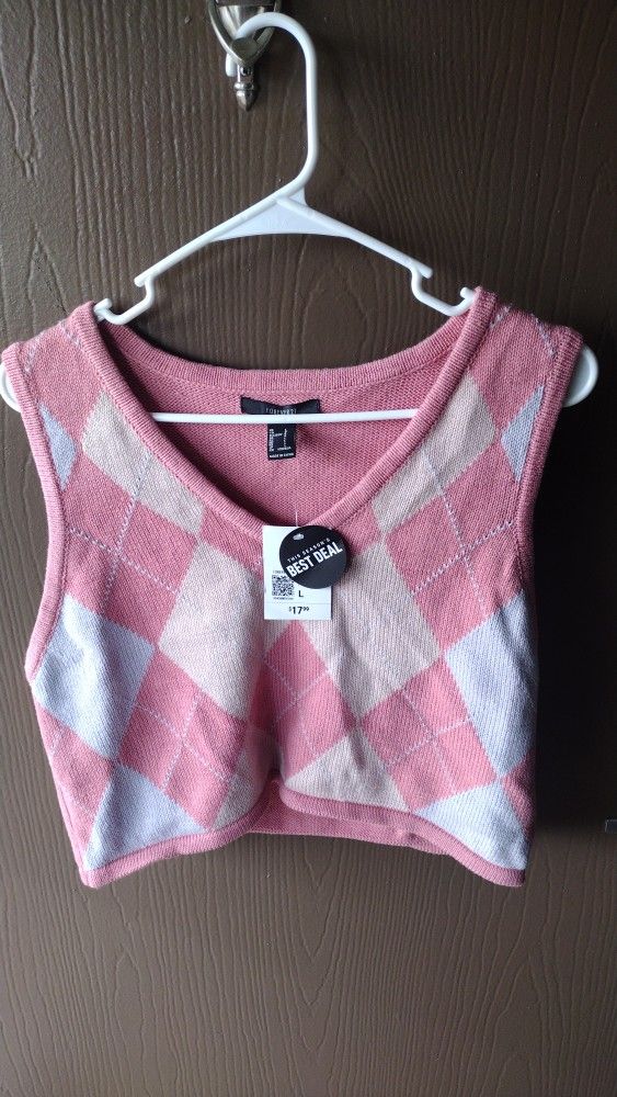 Teen sweater vest size L