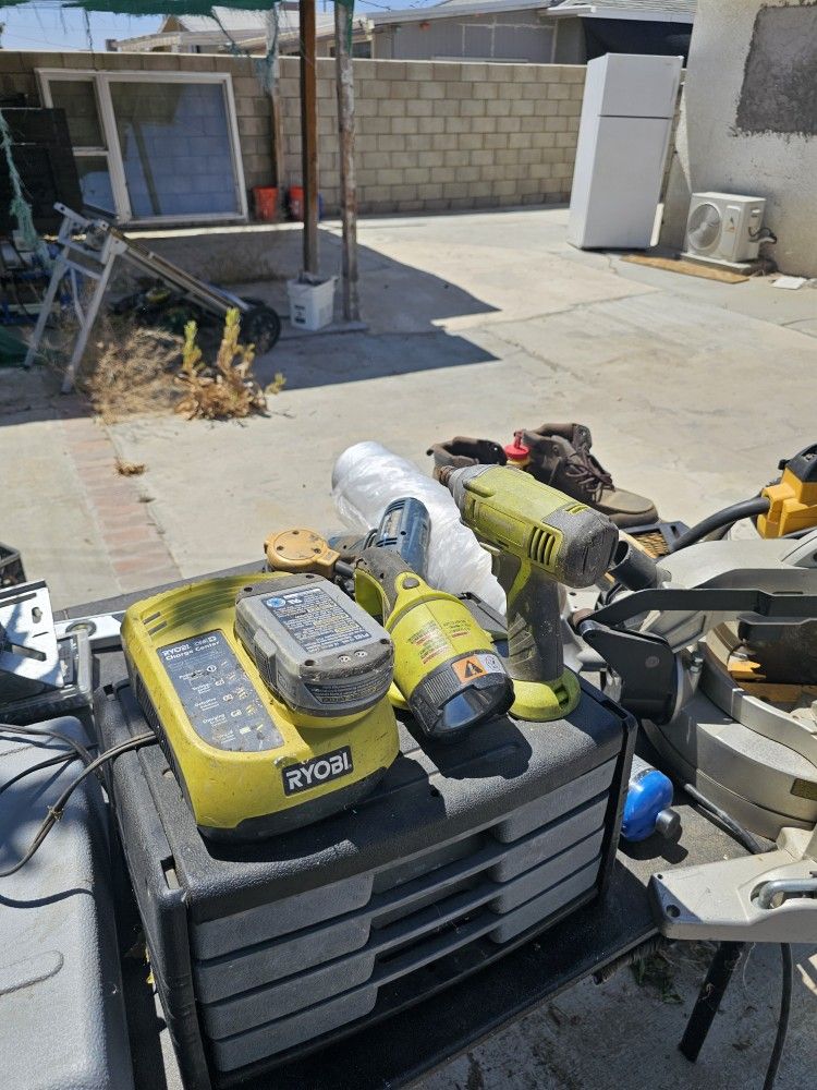 Ryobi Drill And Light