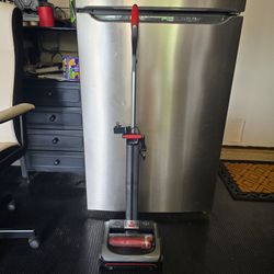 Bissell AirRam 22V Lithium Ion High Performance Cordless Stick Vacuum Cleaner